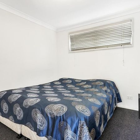 Tamworth Lodge Motel Екстер'єр фото
