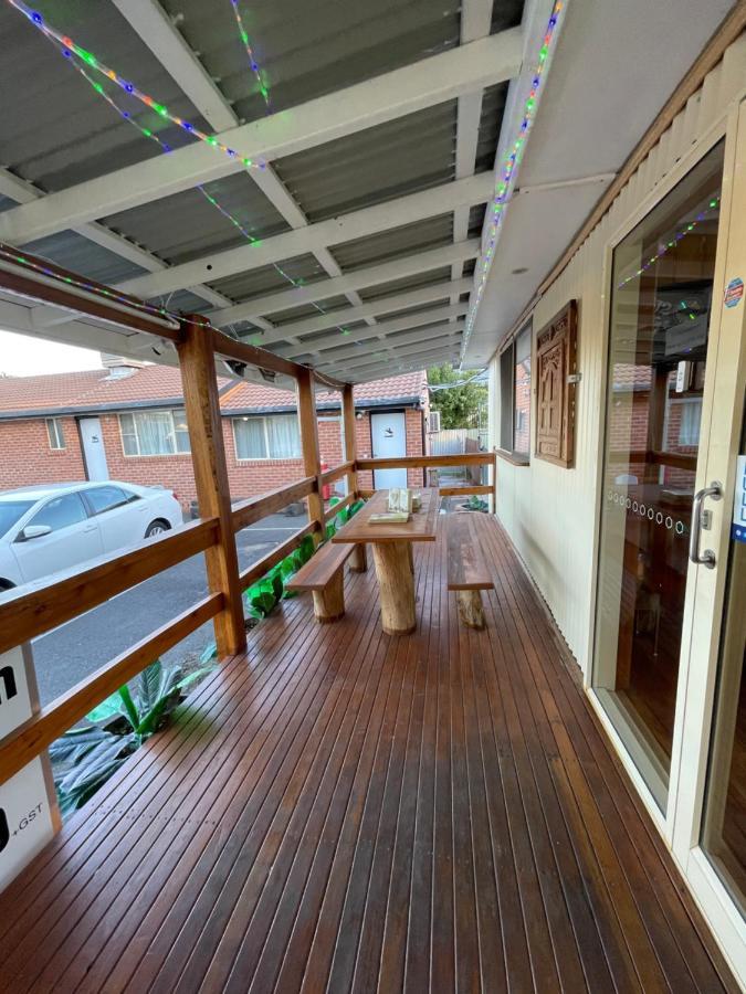 Tamworth Lodge Motel Екстер'єр фото