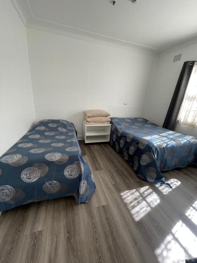 Tamworth Lodge Motel Екстер'єр фото