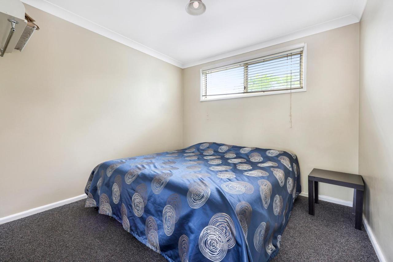 Tamworth Lodge Motel Екстер'єр фото