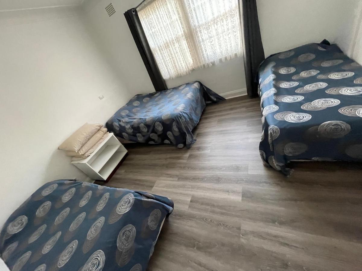Tamworth Lodge Motel Екстер'єр фото