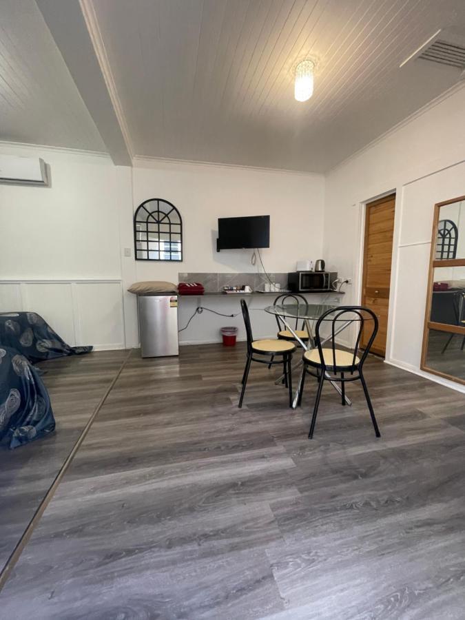Tamworth Lodge Motel Екстер'єр фото