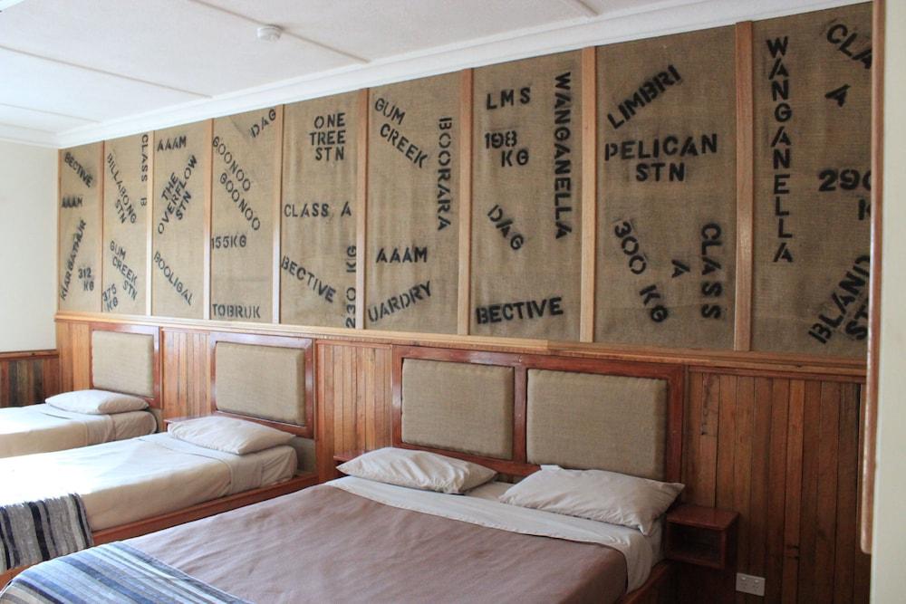 Tamworth Lodge Motel Екстер'єр фото