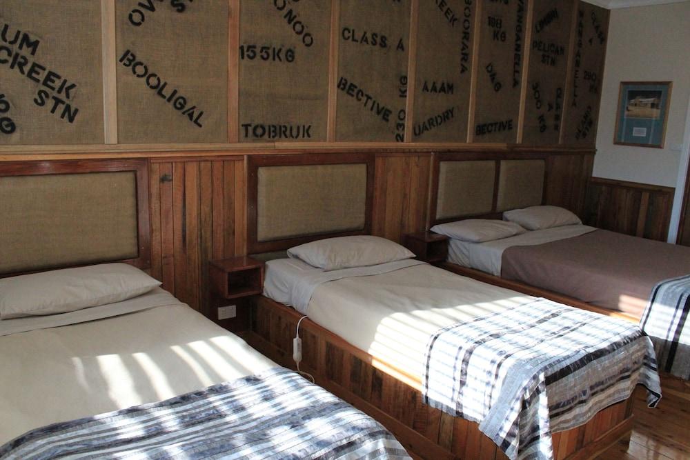 Tamworth Lodge Motel Екстер'єр фото