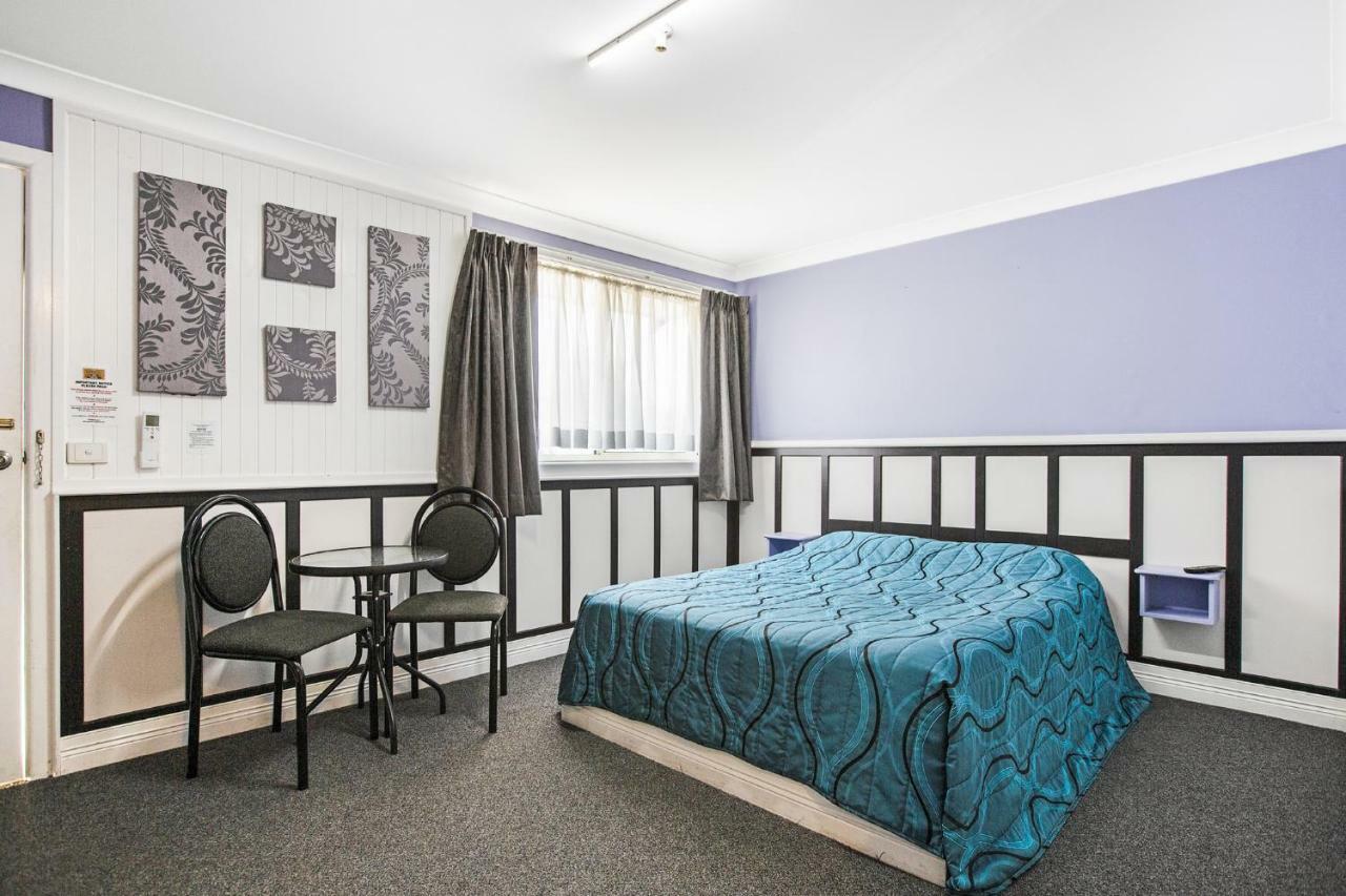 Tamworth Lodge Motel Екстер'єр фото